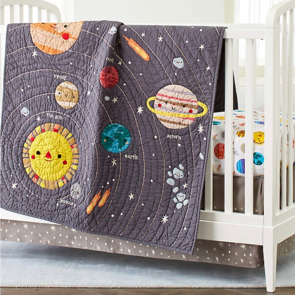 Crate & Barrel (Crate & Kids) Outer Space Baby Crib Quilt